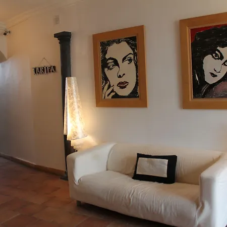 Alameda Boutique 4*