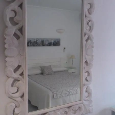 Alameda Boutique 4* تريفة